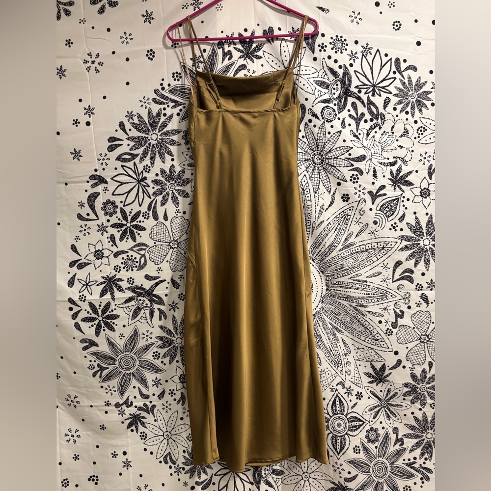 Sincerely Jules Elegant Golden Green Slip Dress Womens XS - Picture 6 of 12